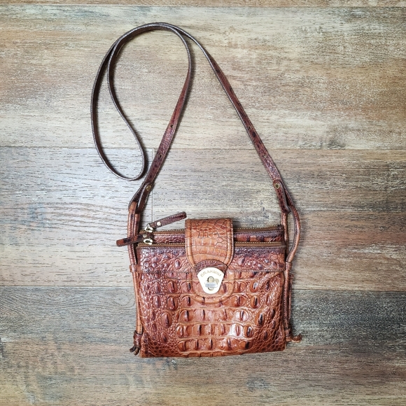 BRAHMIN CROC EMBOSSED LEATHER CROSSBODY PURSE - Picture 3 of 16
